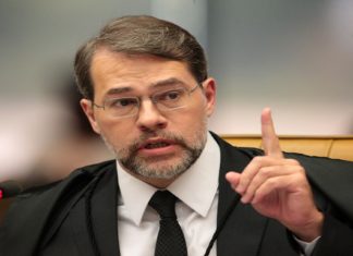 ‘Não podemos aceitar que o ódio entre em nossa sociedade’, diz Toffoli