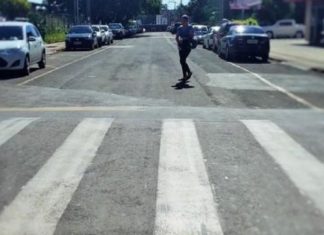 Mulher é condenada a indenizar motorista que a atropelou
