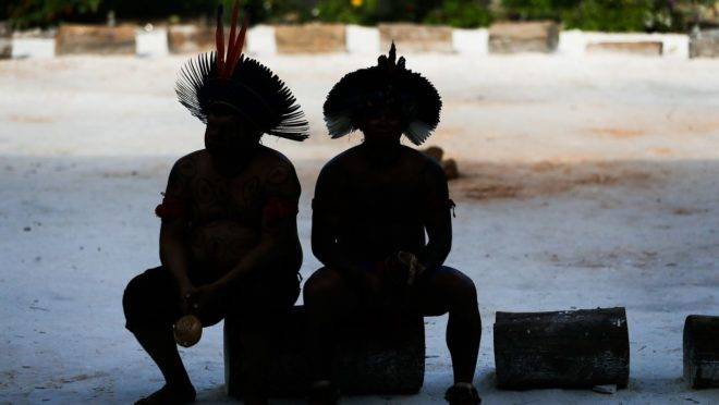 indios-na-penumbra-sombra-660x372
