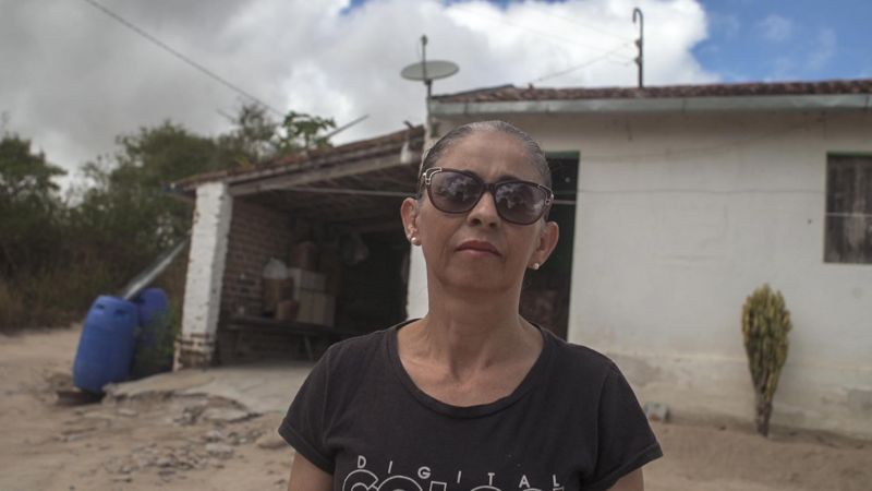 Edna Pereira conta ter aumentado a medicação para insônia e ansiedade