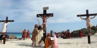 A Páscoa cristã representa a ressurreição de Jesus Cristo três dias após sua morte