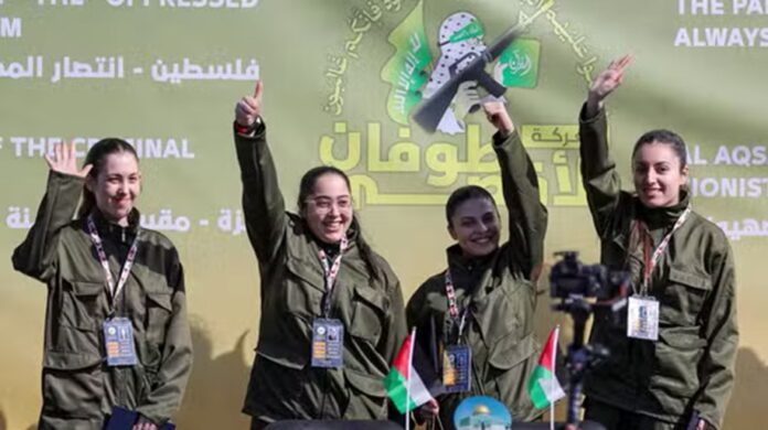 2025-01-25t102004z-1099582817-rc2xgcapy35x-rtrmadp-3-israel-palestinians-gaza-ceasefire Conheça as histórias das quatro reféns libertadas pelo Hamas e os detalhes da troca de prisioneiros entre Israel e o grupo palestino.