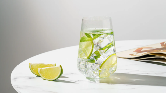 Quinino na Água Tônica: Benefícios Reais e Efeitos Colaterais