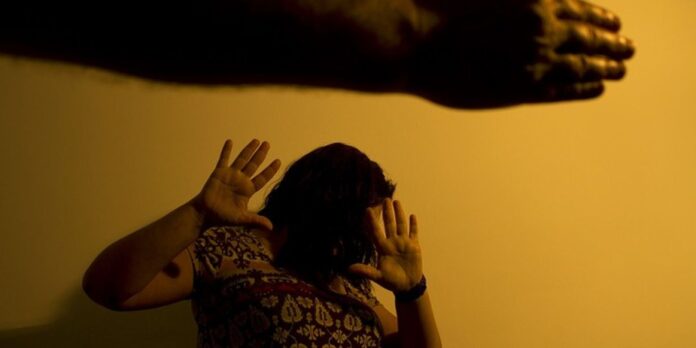 Feminicídio no Brasil: Um Problema Estrutural e Crescente