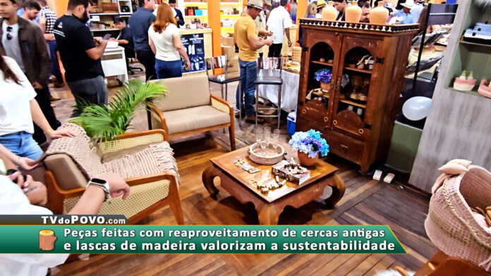 Madeira de demolição vira arte com identidade regional