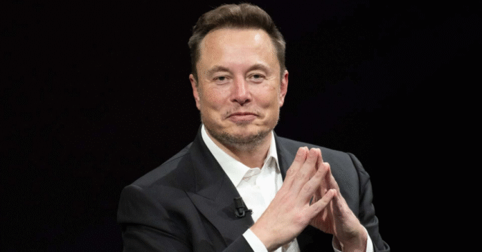 Após críticas, Musk reforça presença nas fábricas e nos eventos
