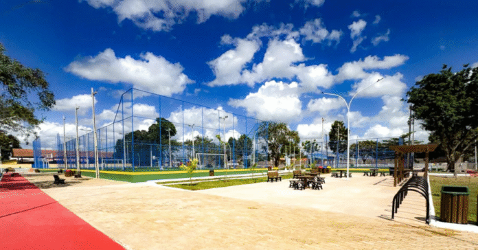 Praça de Vista Alegre do Abunã terá áreas de esporte e lazer moderno
