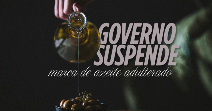 Governo proíbe venda de azeite adulterado no Brasil Governo suspende marca de azeite adulterado, com imagem de azeite sendo despejado sobre azeitonas