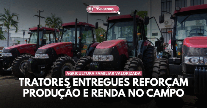 Tratores agrícolas vermelhos entregues pela Prefeitura reforçam a agricultura familiar em Porto Velho.