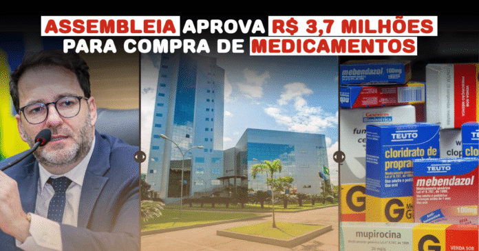 Deputado em sessão, sede da Assembleia Legislativa de Rondônia e caixas de medicamentos com destaque para verba de R$ 3,7 milhões
