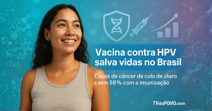 Mulher jovem sorrindo sobre fundo azul e lilás com ícones de DNA e vacina, representando a redução de 58% nos casos de câncer de colo de útero com a imunização no Brasil.