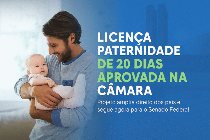 Pai segura o bebê em casa, representando a aprovação da licença paternidade de 20 dias na Câmara dos Deputados