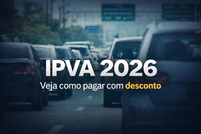 Trânsito urbano com carros parados simboliza o pagamento do IPVA 2026 e a possibilidade de desconto no imposto.